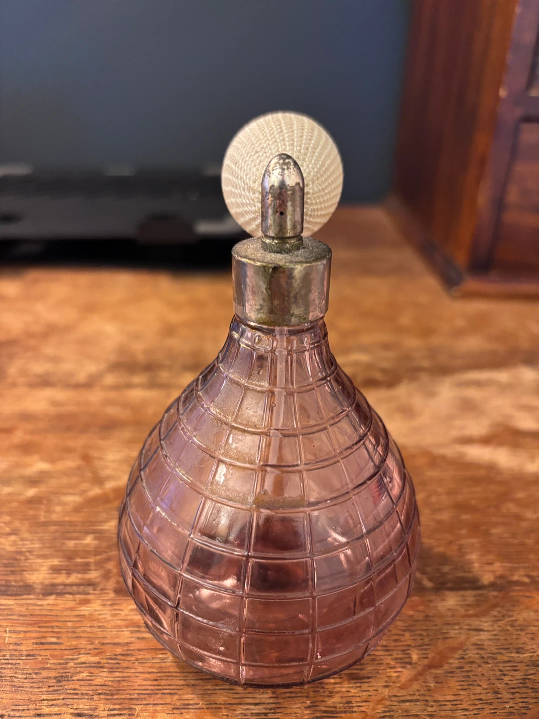Vintage-style Perfume Atomizer with Bulb - photo 2