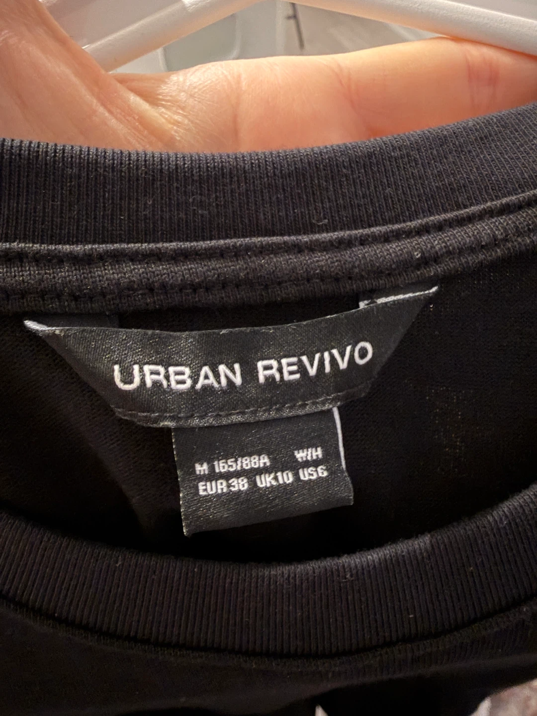 URBAN REVIVO Black T-Shirt Dress - photo 2