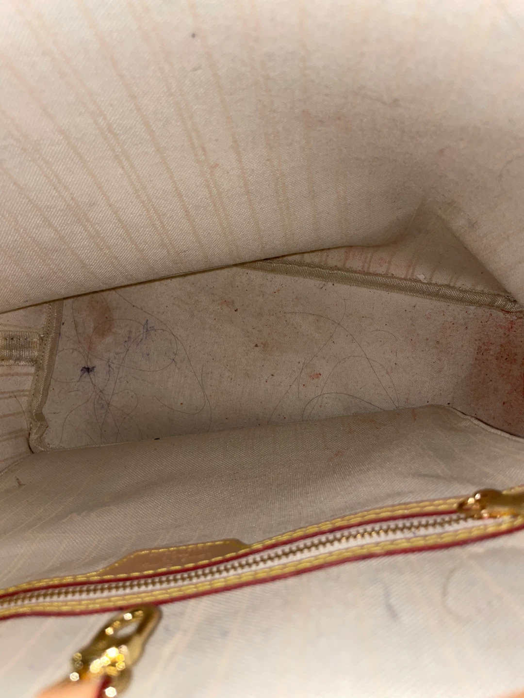 Louis Vuitton Tote Bag (I NEED IT GONE ASAP) - photo 3