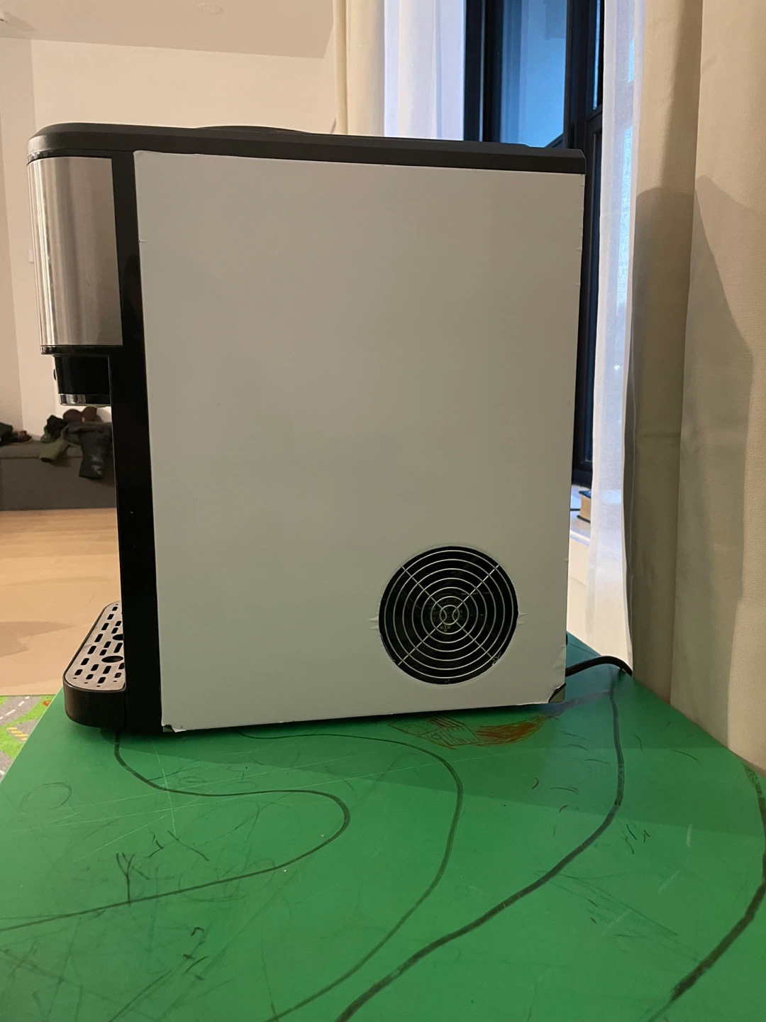Costway Ice Maker and Water Dispenser - photo 2