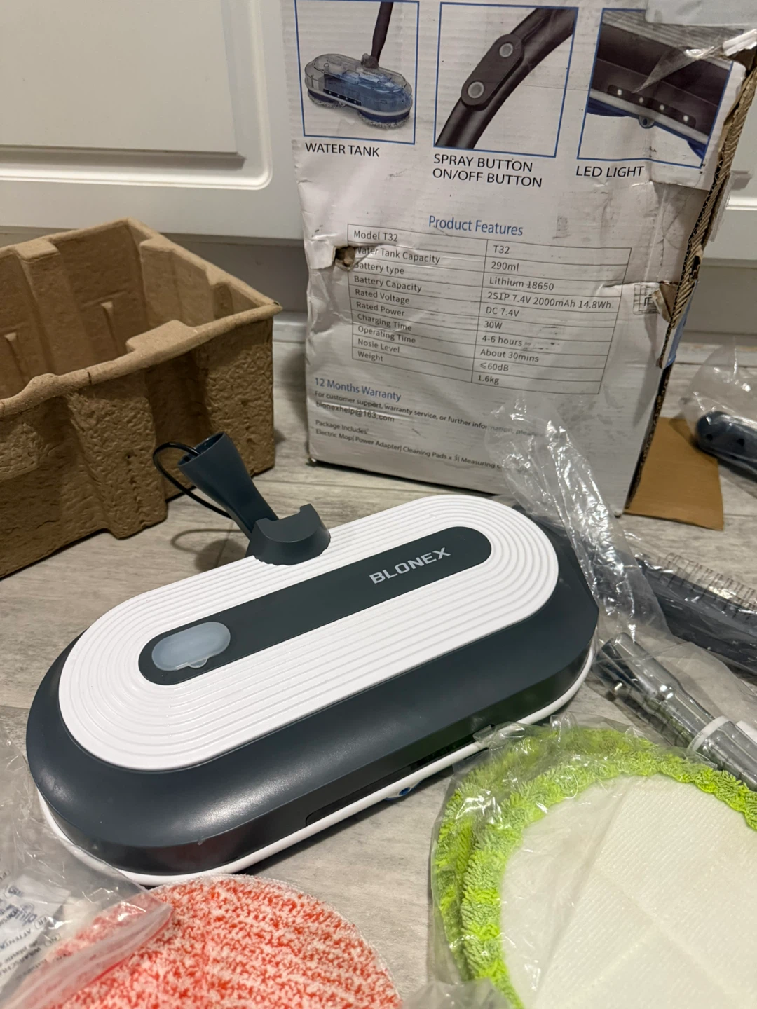 LIKE NEW Spin Floor Mop with LED + Sprayer - photo 5