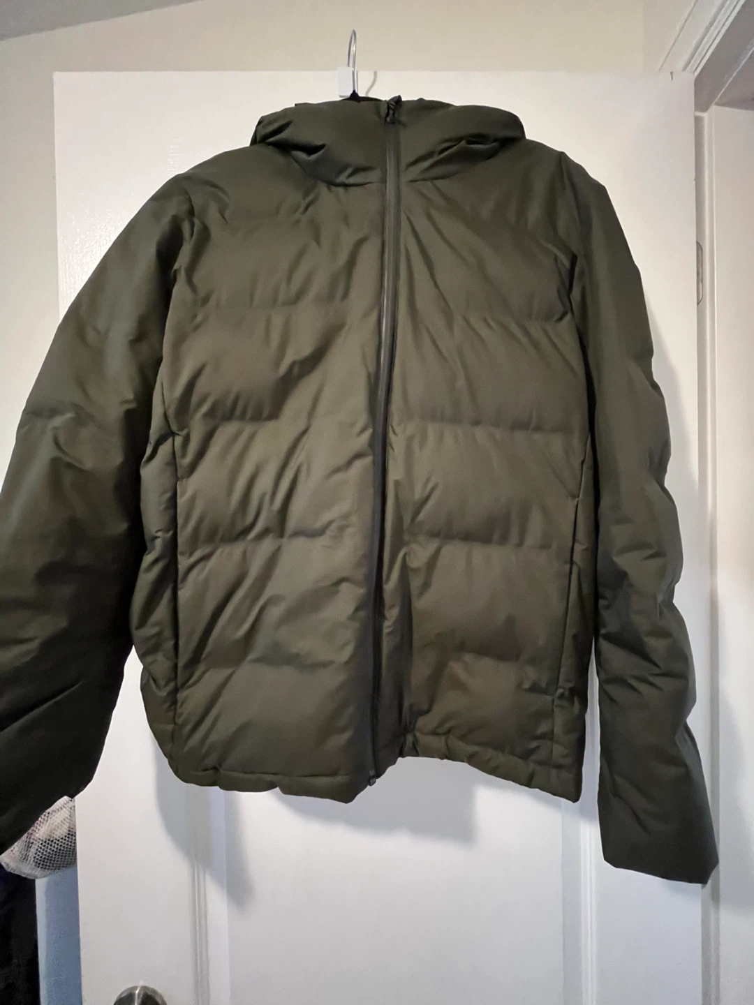 UNIQLO Puffer Jacket - Men's Medium