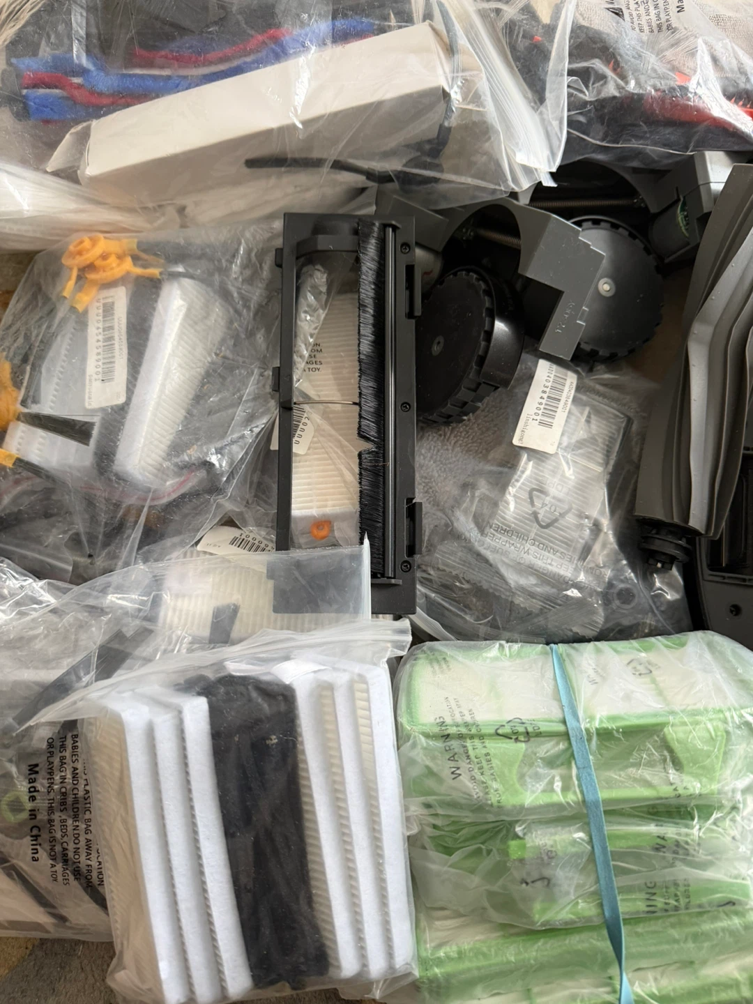 Robot Vacuum Cleaner Parts (Wet/Dry) + Repair