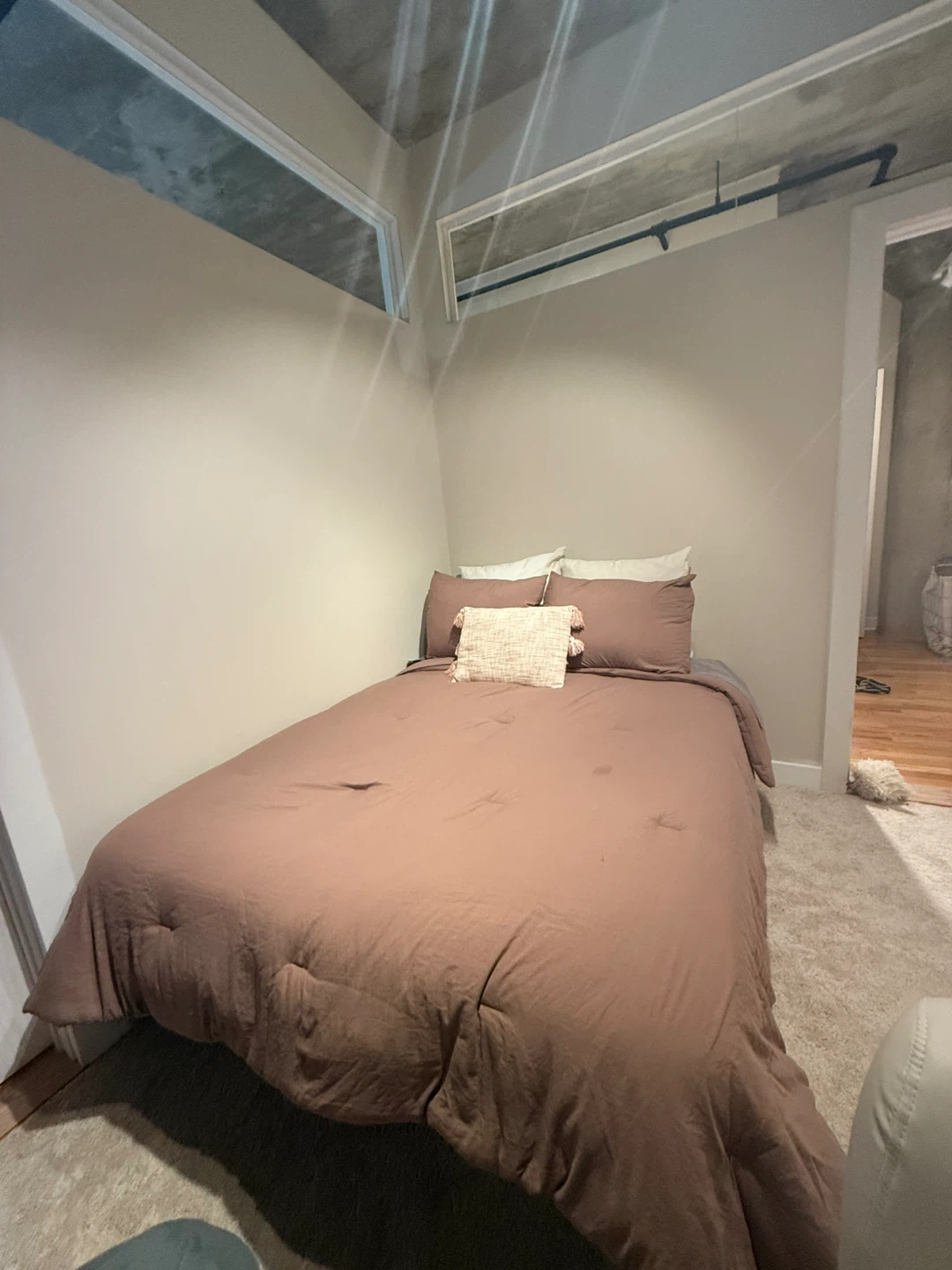 Full size mattress