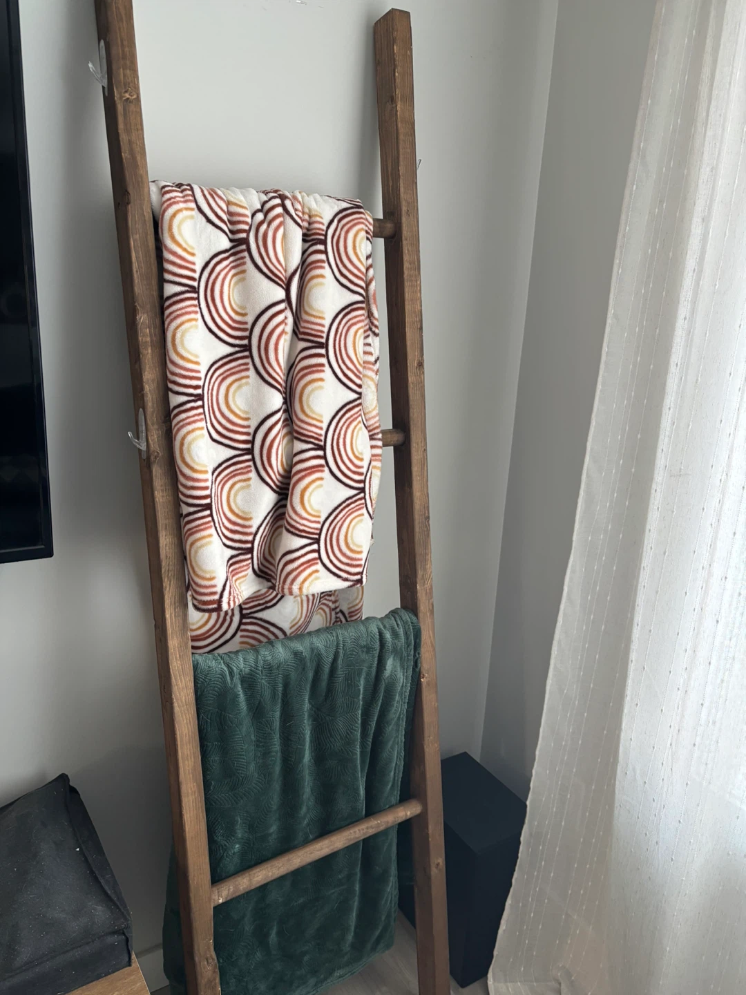 Handmade Rustic Wooden Blanket Ladder - photo 2