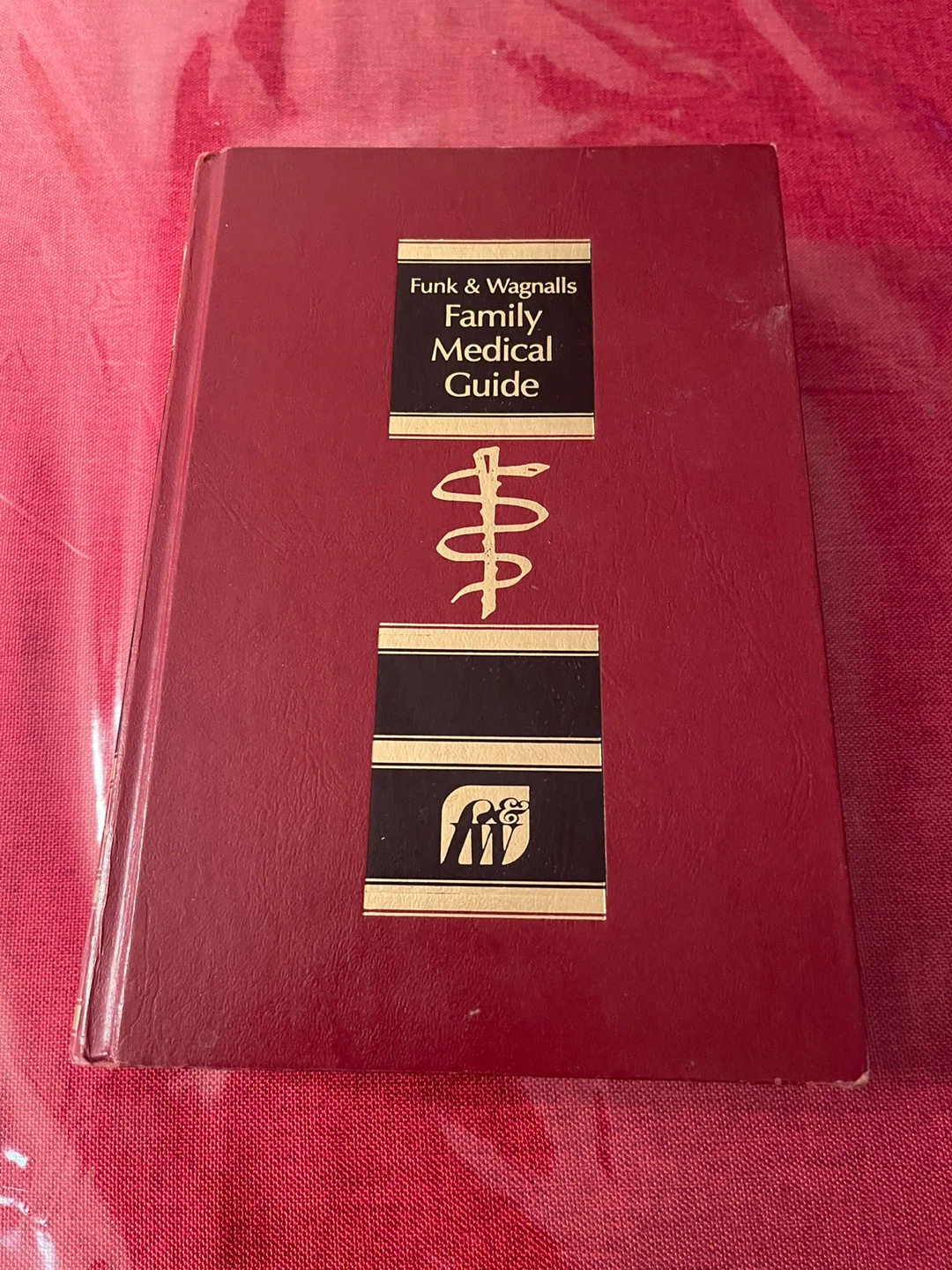 Funk & Wagnalls Family Medical Guide Book