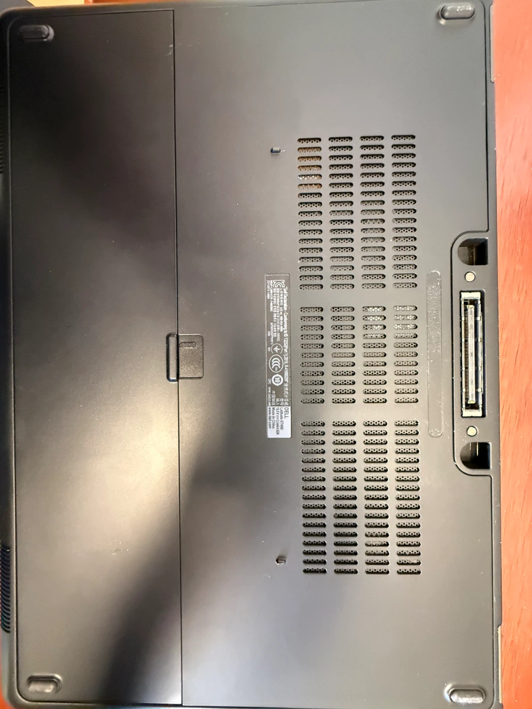 Dell Latitude E7400 Laptop for parts only! - photo 2