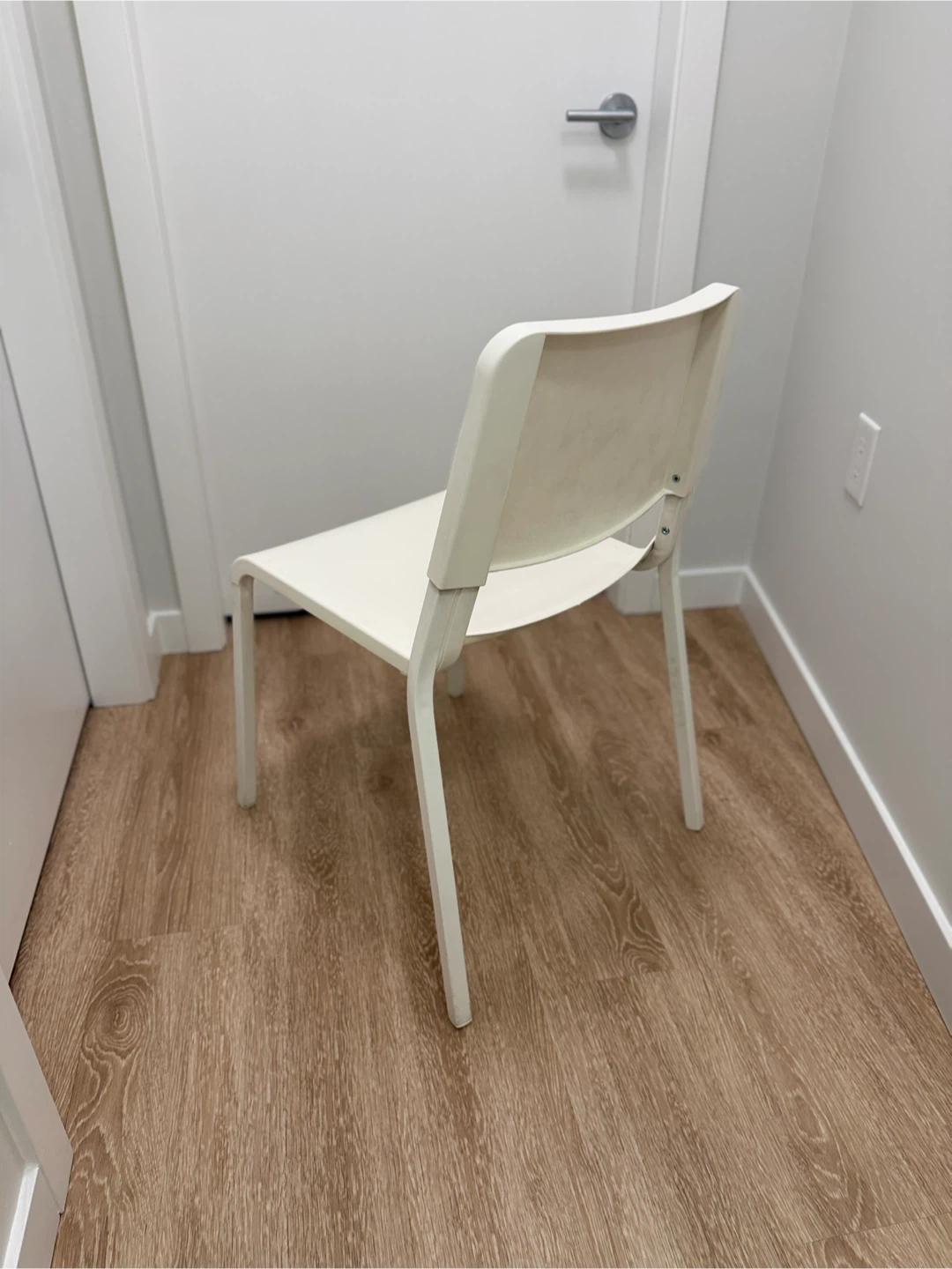 White Dining Chair - photo 3