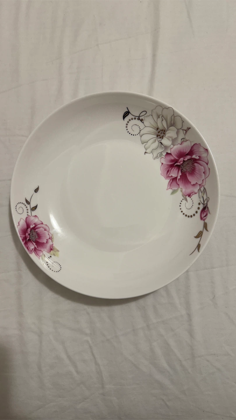 LIKE NEW Set of 2 Fine China Floral Plates - 2 for $2 - photo 3