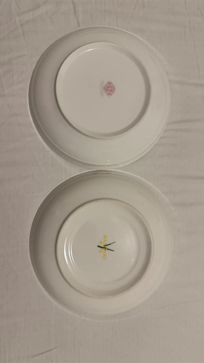LIKE NEW Set of 2 Fine China Floral Plates - 2 for $2 - photo 2