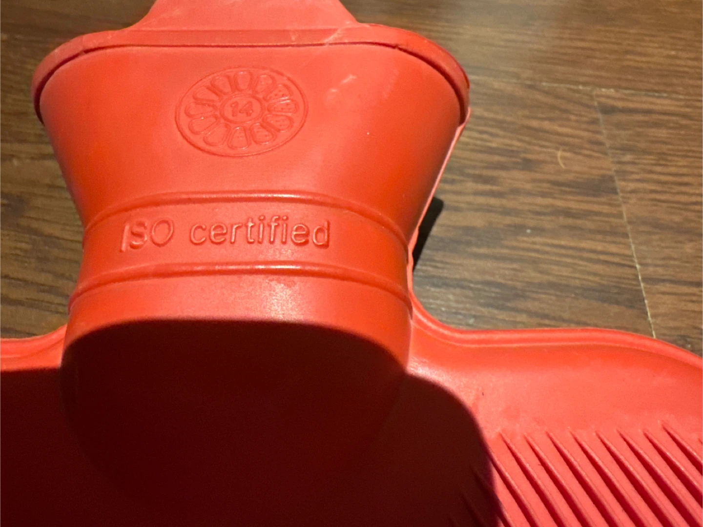 Red Rubber Hot Water Bottle - photo 3
