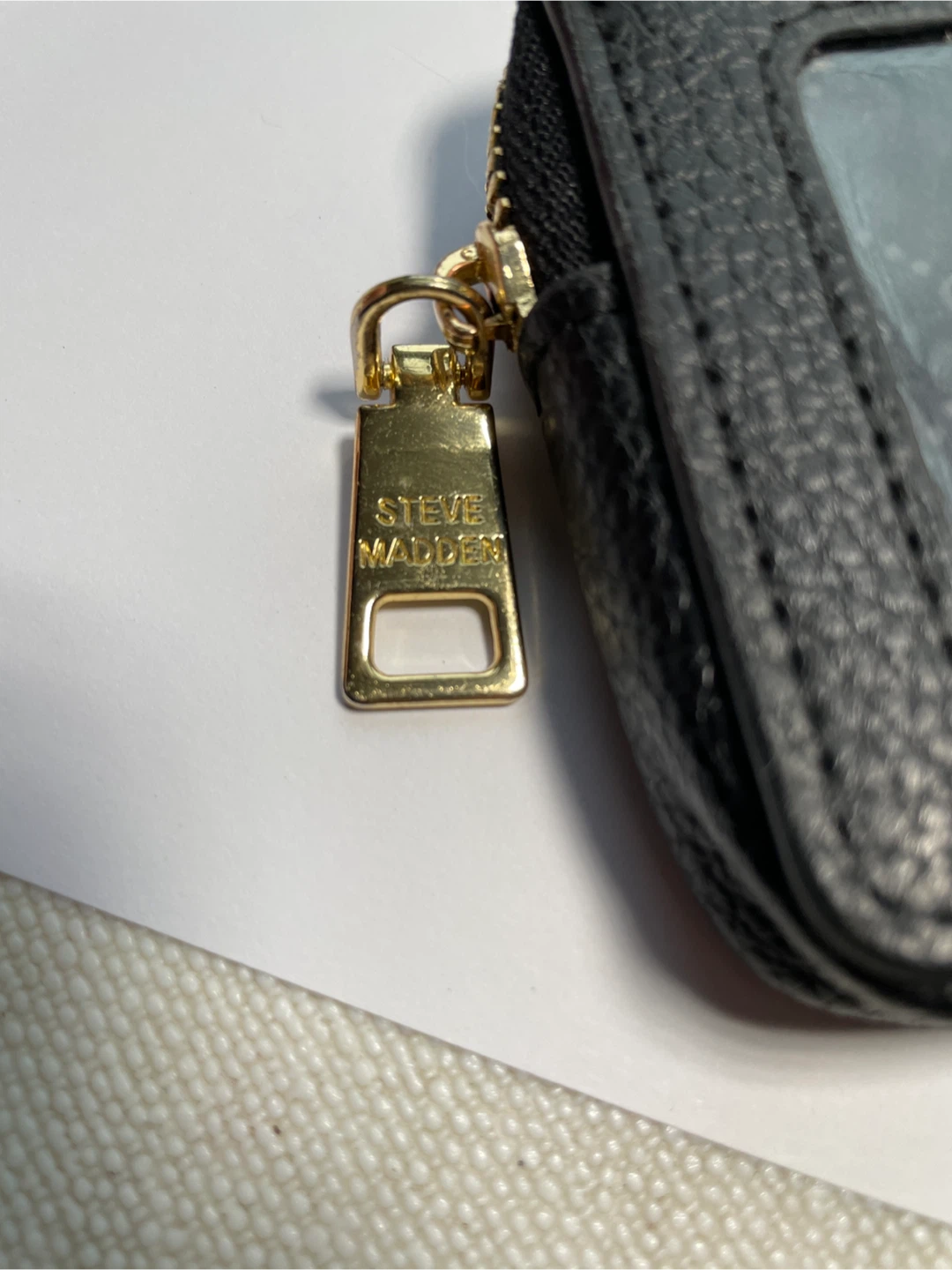 Steve Madden Black Card Holder with Wrist Strap - photo 5