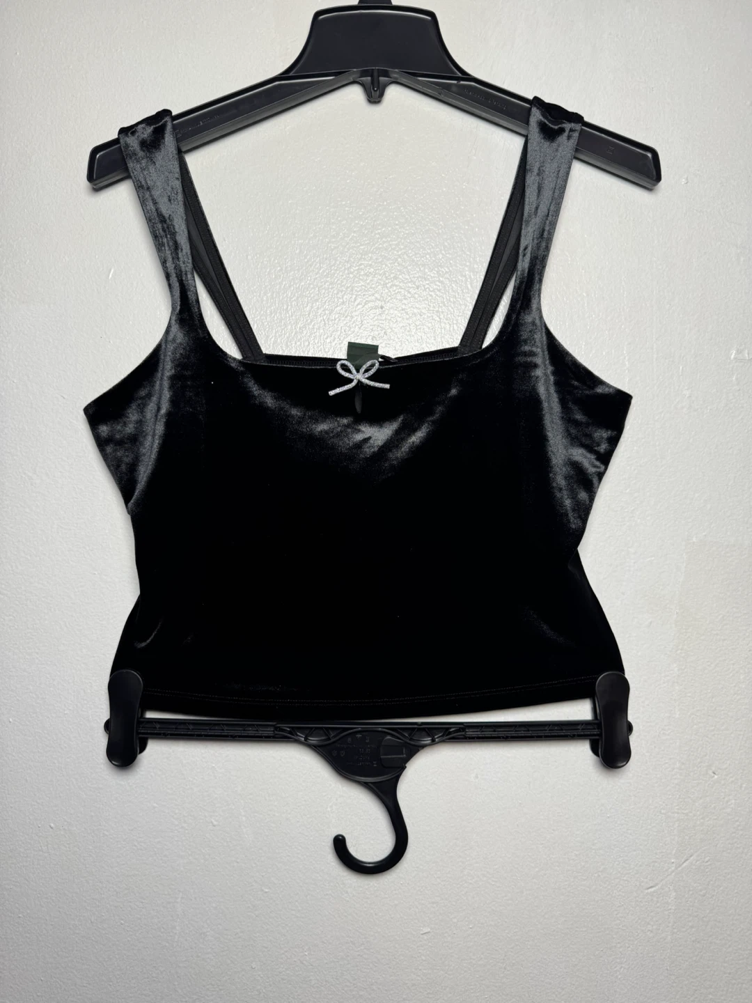 Wild Fable Black Velvet Bow Tank Top Size M - photo 3