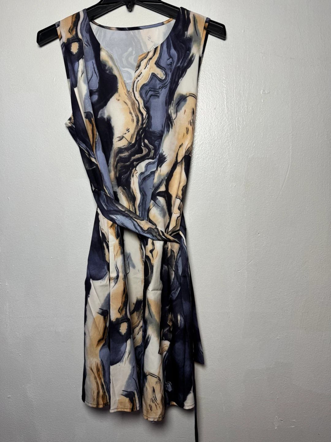 Sleeveless V-Neck Dress with Abstract Print - Size L - photo 5