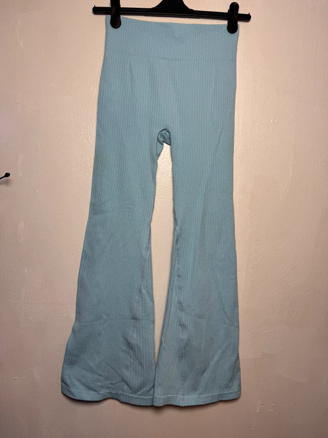 Light Blue Ribbed Flare Pants Size M