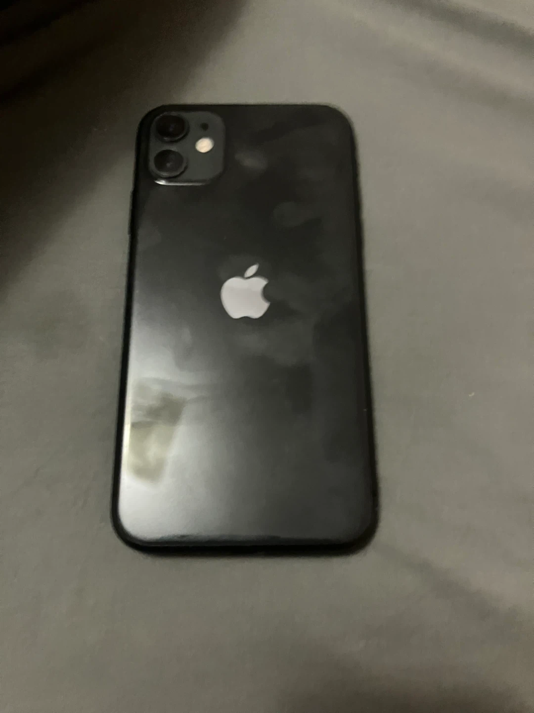 iPhone 11 - 64GB - Black - photo 3