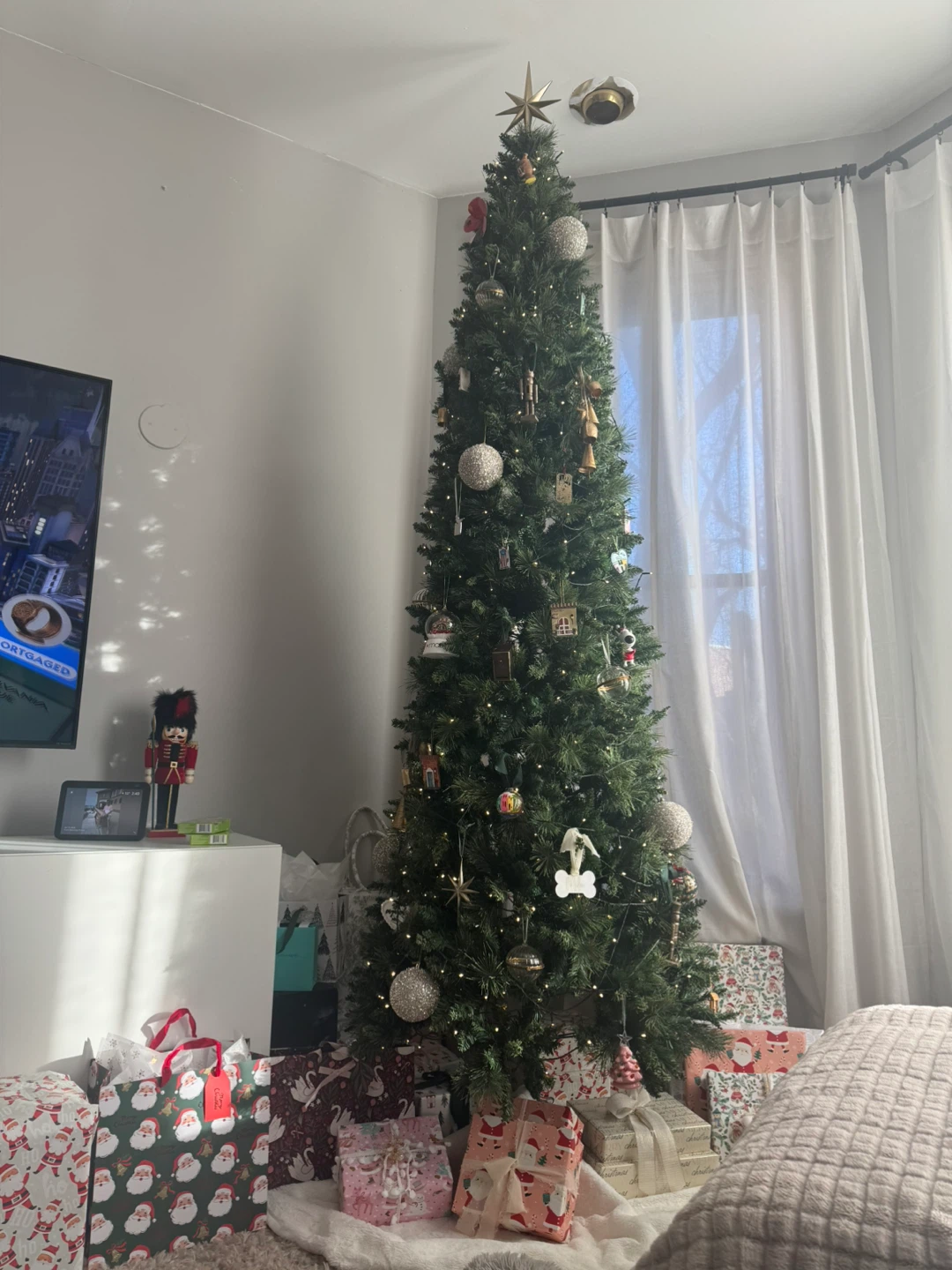 9 ft tall Artificial Christmas Tree - photo 3