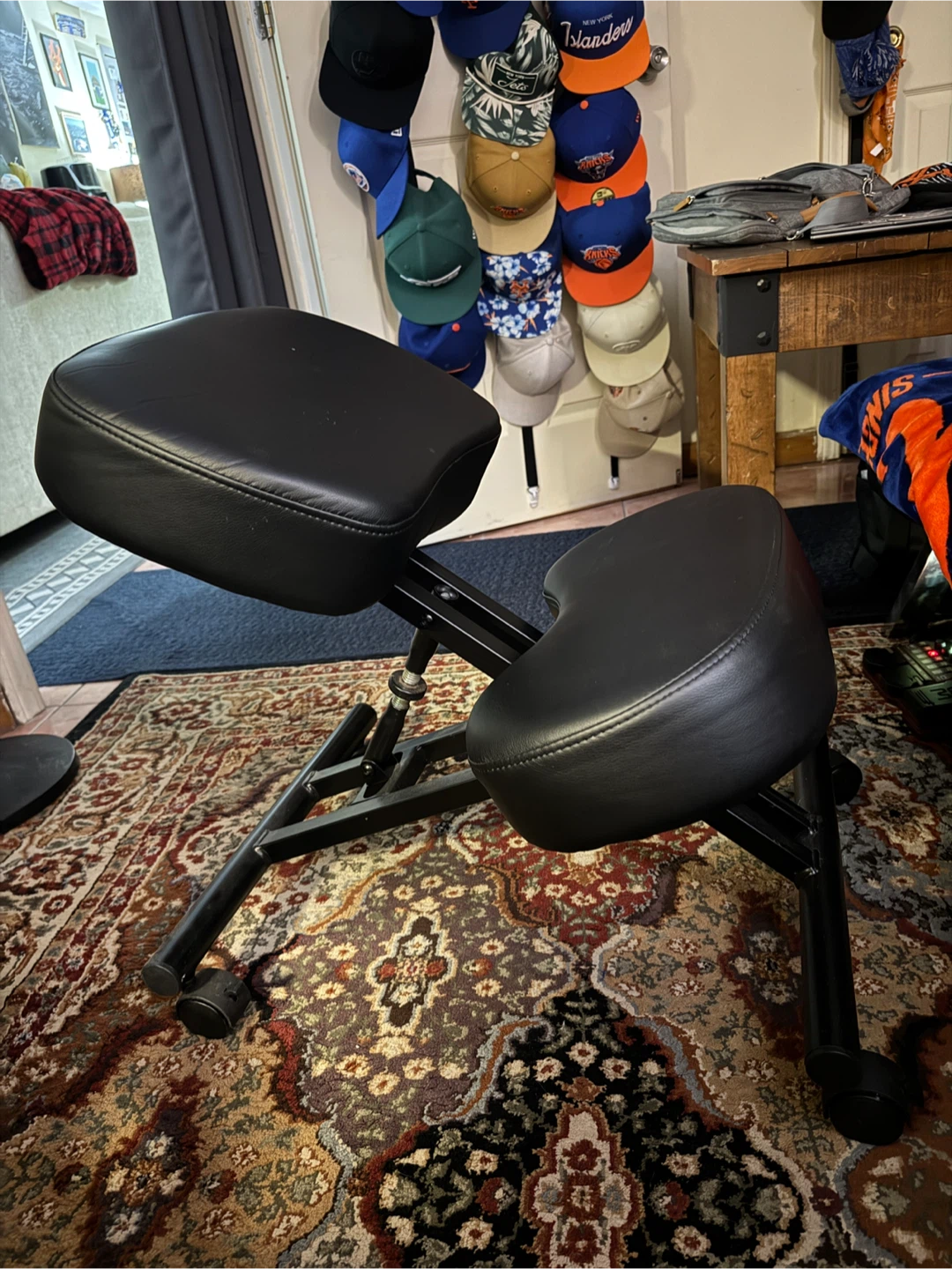 Black Ergonomic Kneeling Chair