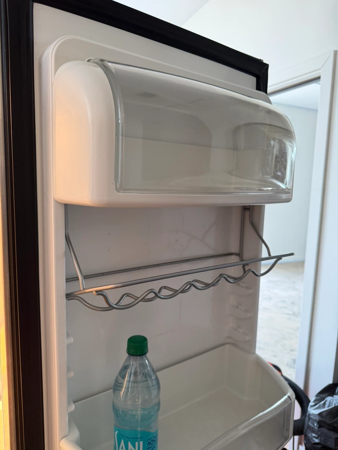 GE Refrigerator - photo 5