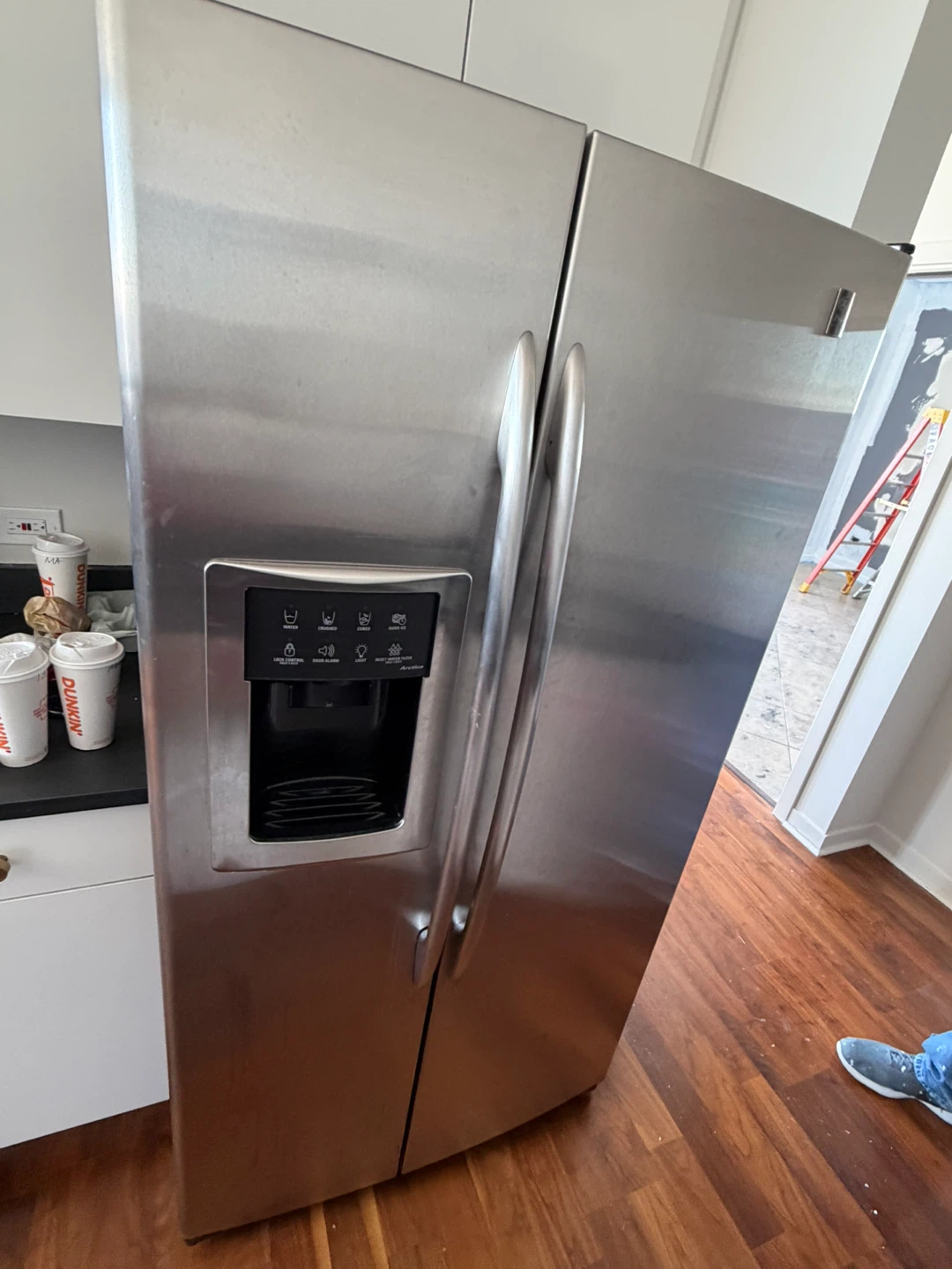 GE Refrigerator