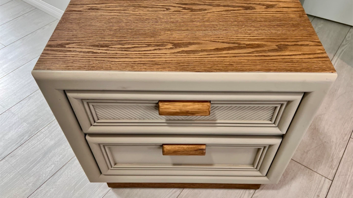 One Nightstand - photo 2
