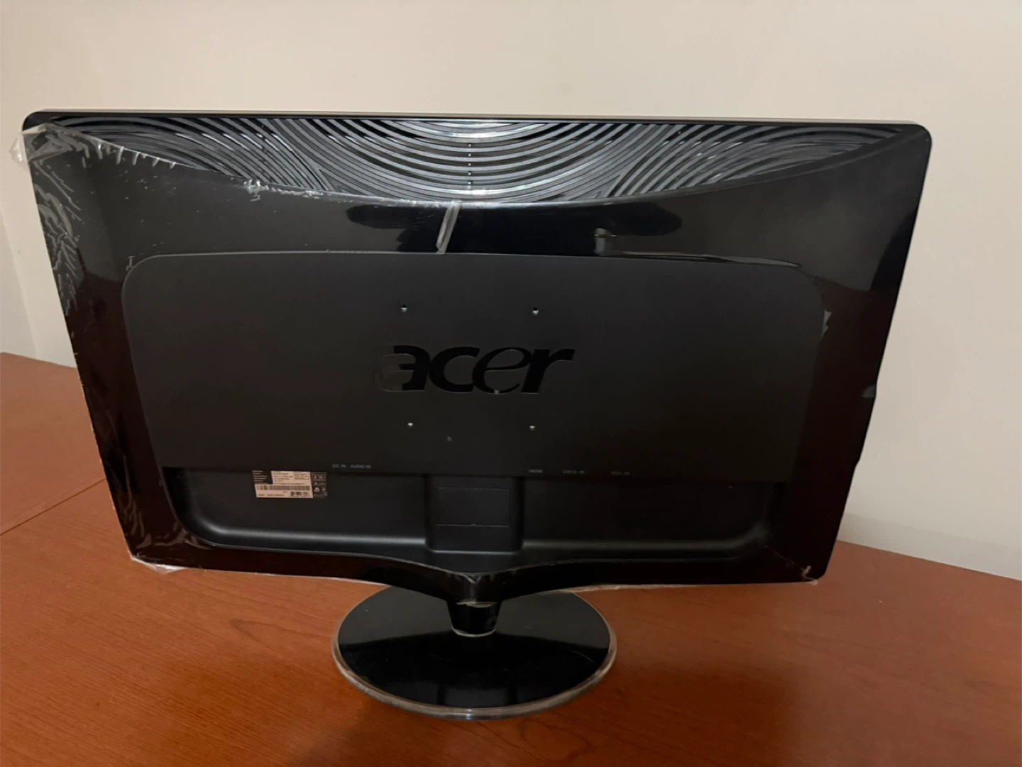 Acer 27 inch Monitor - photo 2