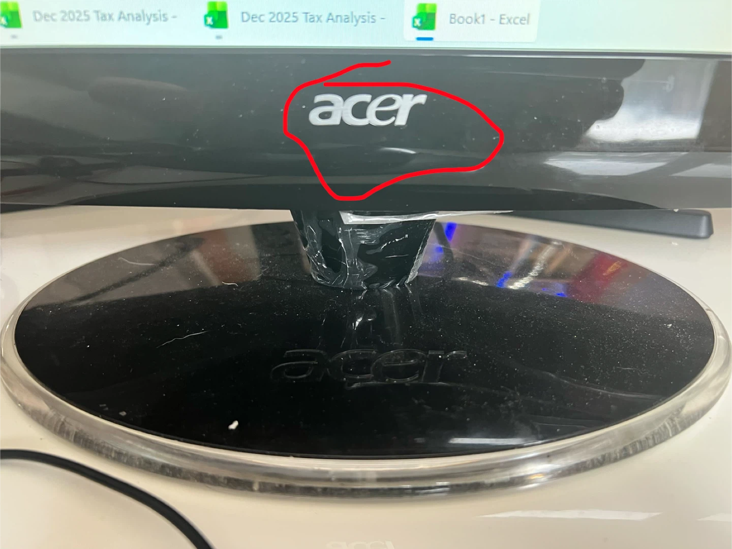 Acer 27 inch Monitor - photo 4