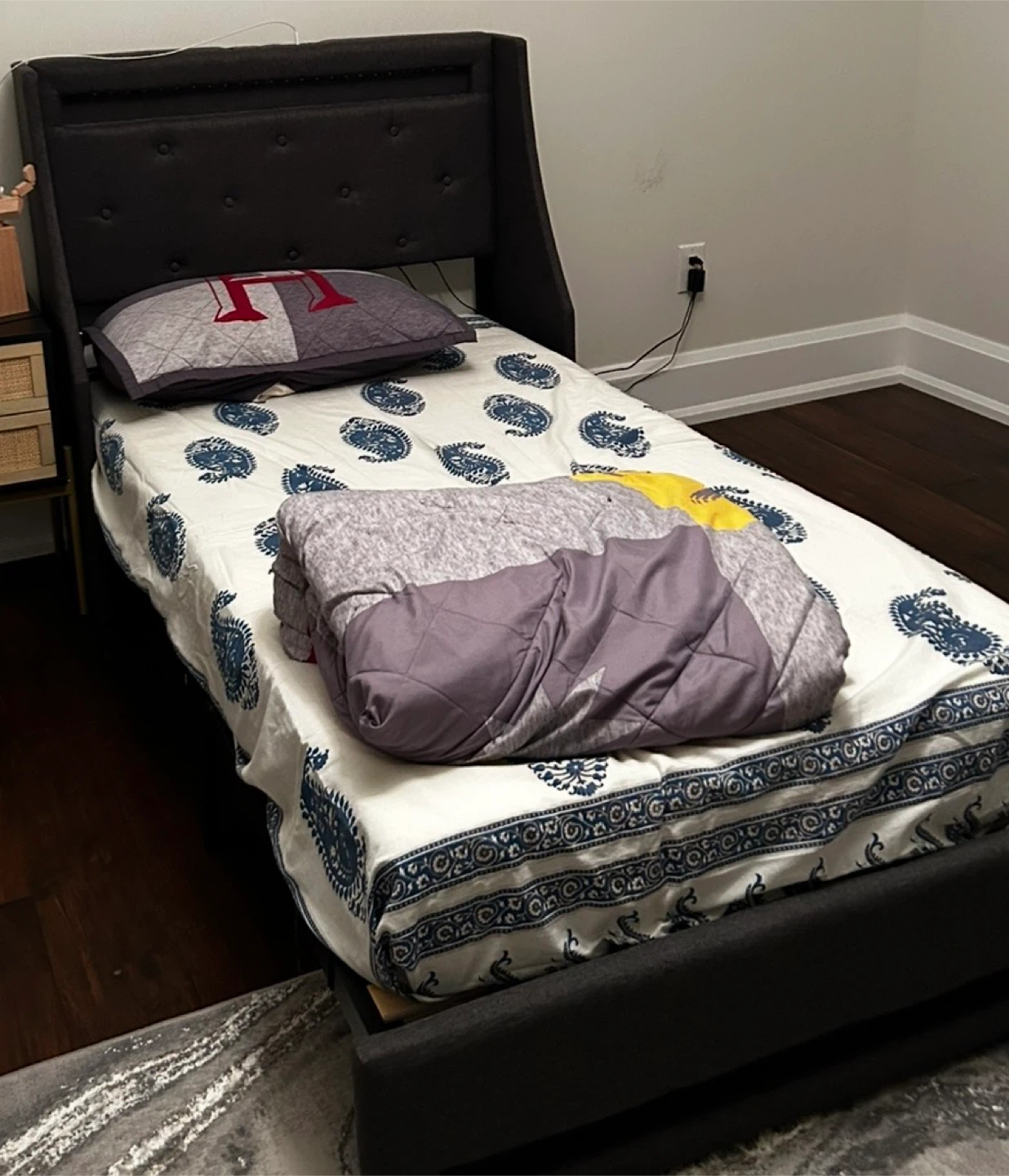 Twin Bed Frame with LED Lights - photo 3