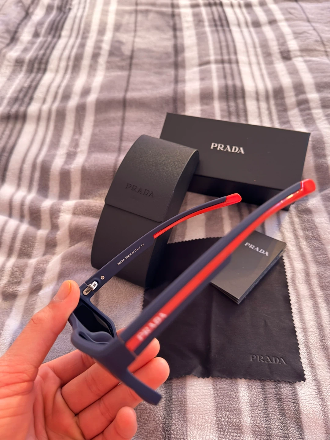 Prada Polarized Sunglasses with Case - photo 2