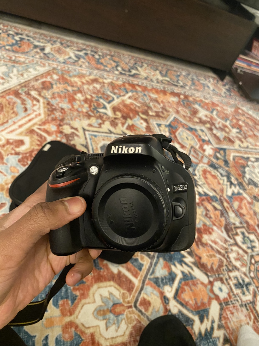 Nikon D5200 DSLR Camera with Bag - photo 2