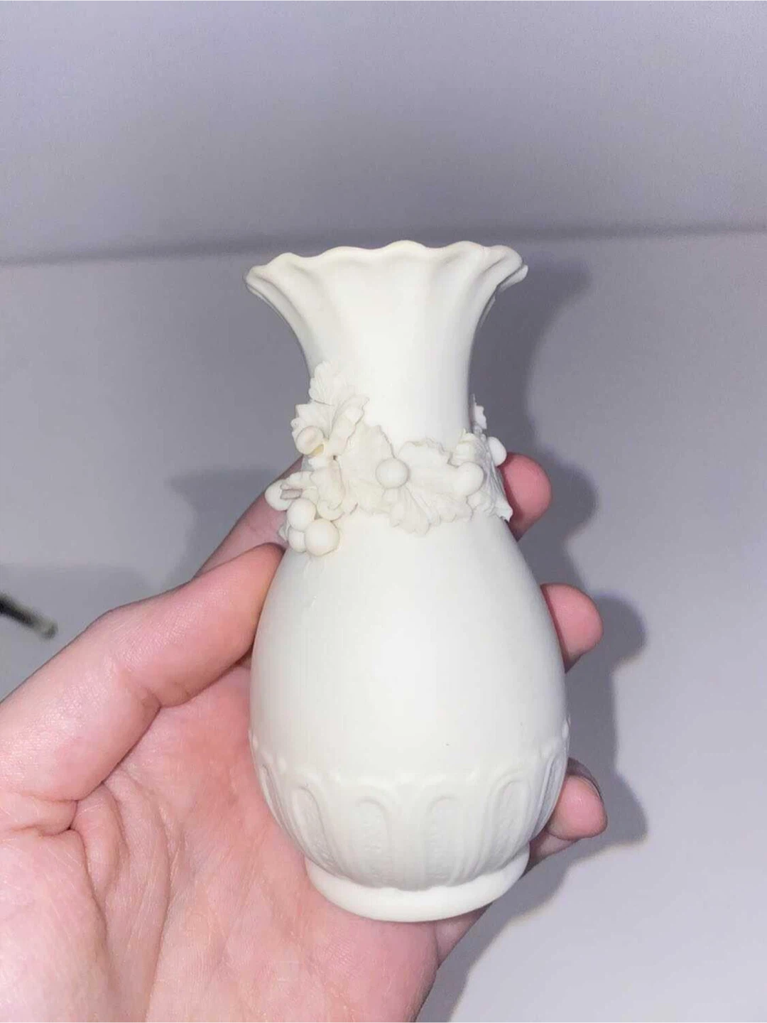 Parian Porcelain Bud Vase - photo 2