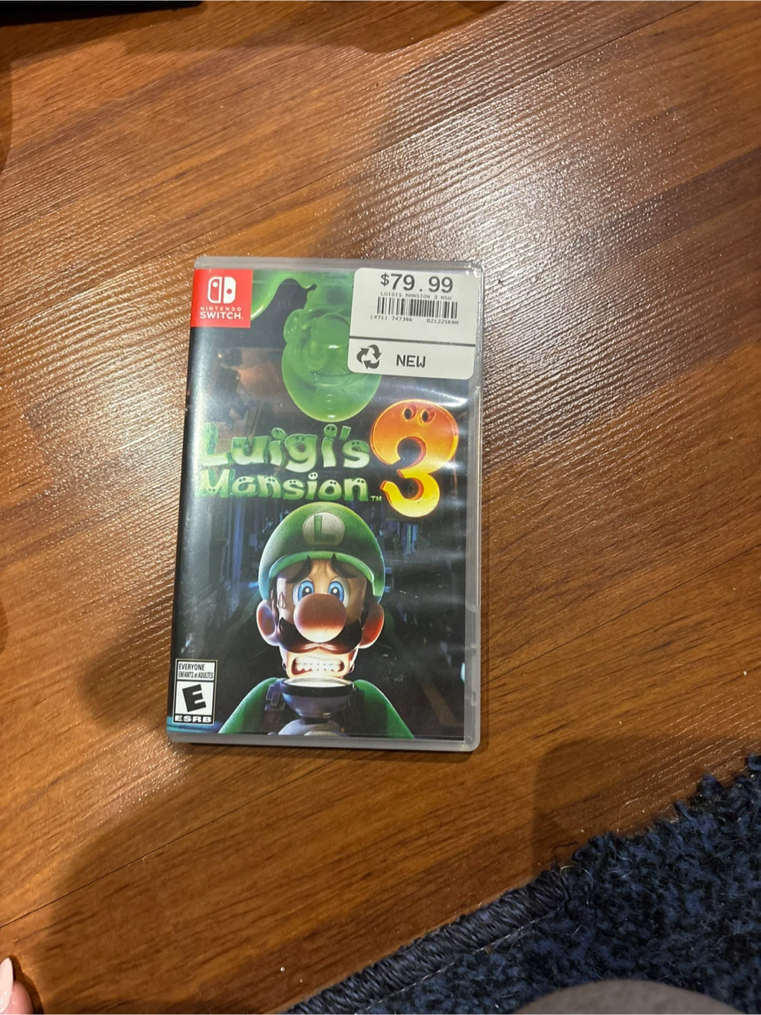 Nintendo Switch Console Bundle with Luigi's Mansion 3 - photo 4
