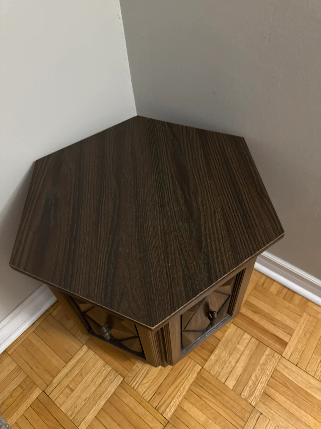 Hexagonal End Table - photo 2