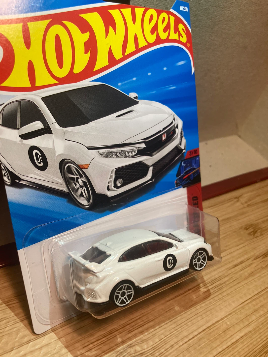 Hot Wheels / 2018 Honda Civic Type R / White - photo 3