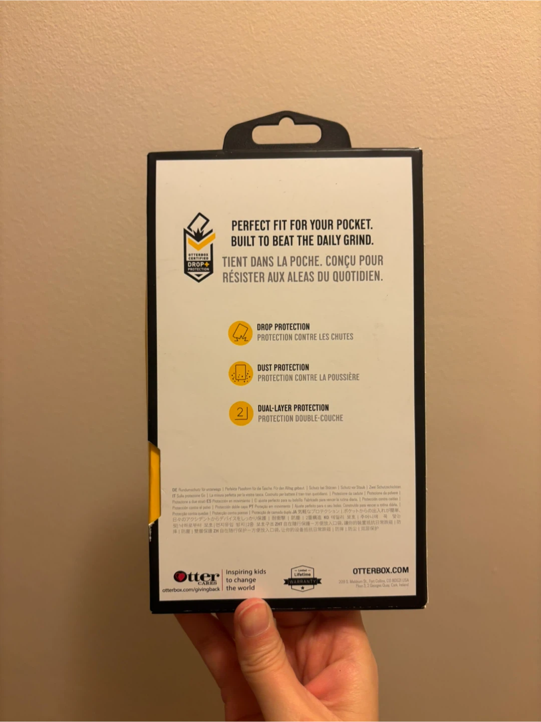 🥕 IPhone 11 Otterbox Phone Case - photo 2