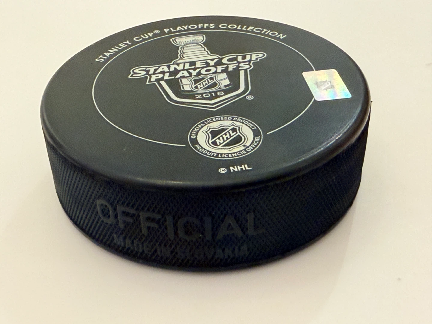Official 2018 Stanley Cup Finals Golden Knights Capitals Puck - photo 3