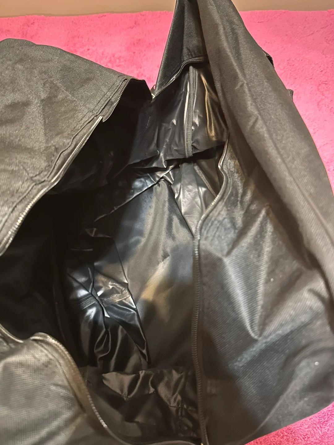 Black Duffle Bag - photo 3