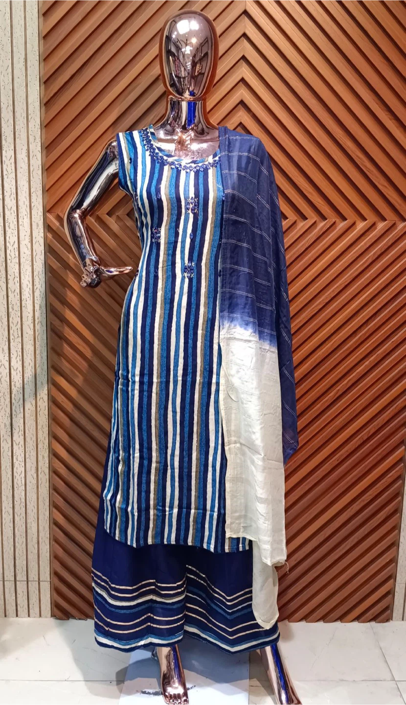 Women Blue and White Striped Kurta Set with Dupatta 🥕 - photo 2
