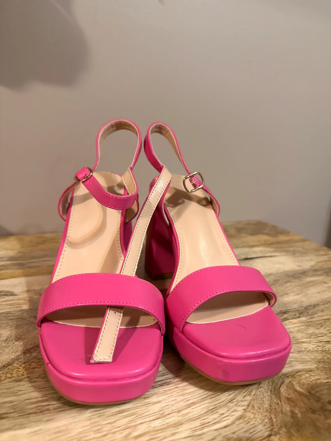 Women's Pink Chunky Heel Sandals Size 7.5