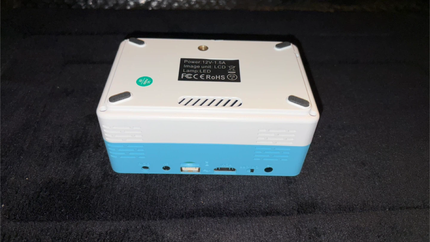Portable Mini Projector with Power Adapter - photo 3