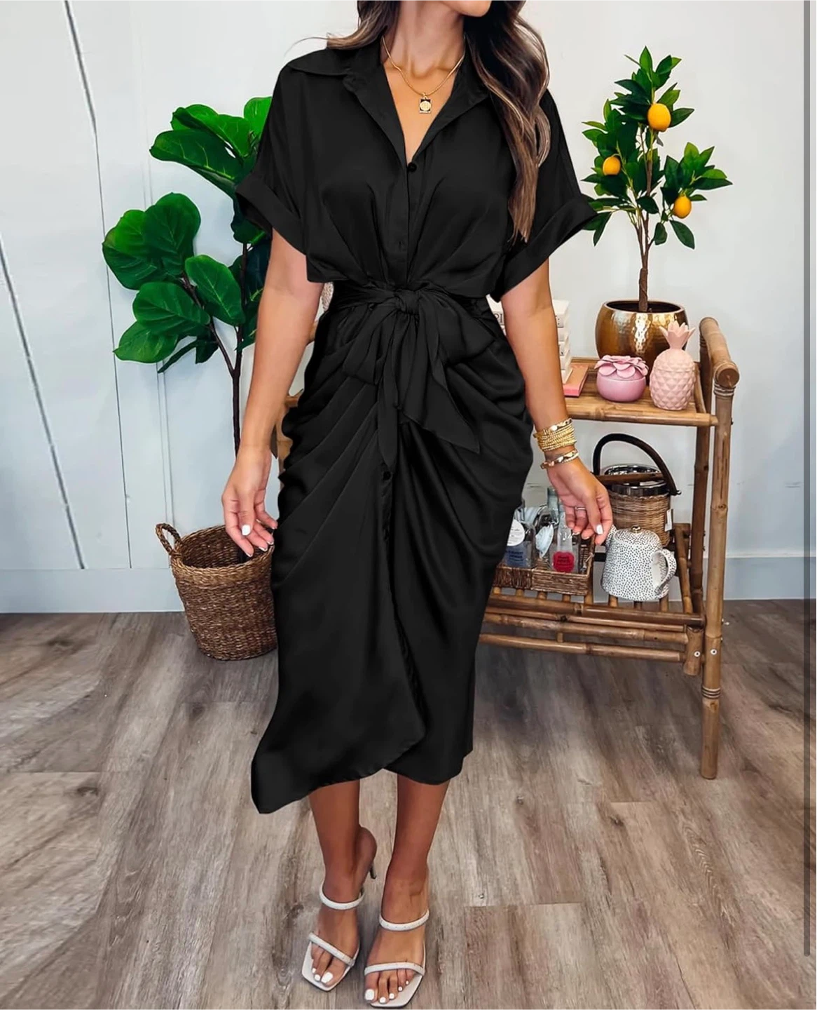 NEW! BTFBM Black Satin Short-Sleeve Tie-Waist Midi Dress - photo 3