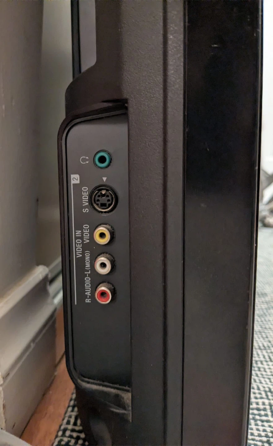 Sony BRAVIA KDL-32S3000 LCD Digital Color TV 🥕 - photo 2