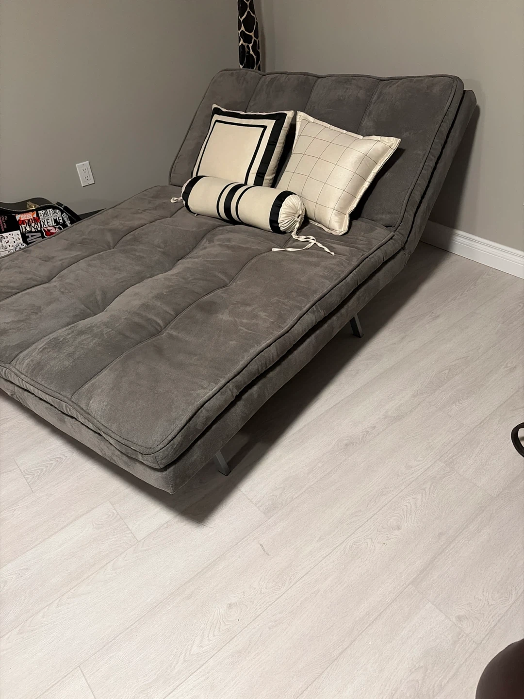 Grey Chaise Lounge Convertible Sofa Bed