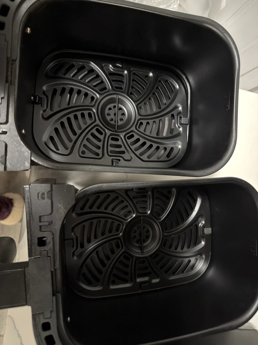 Chefman Dual Basket Air Fryer - photo 4