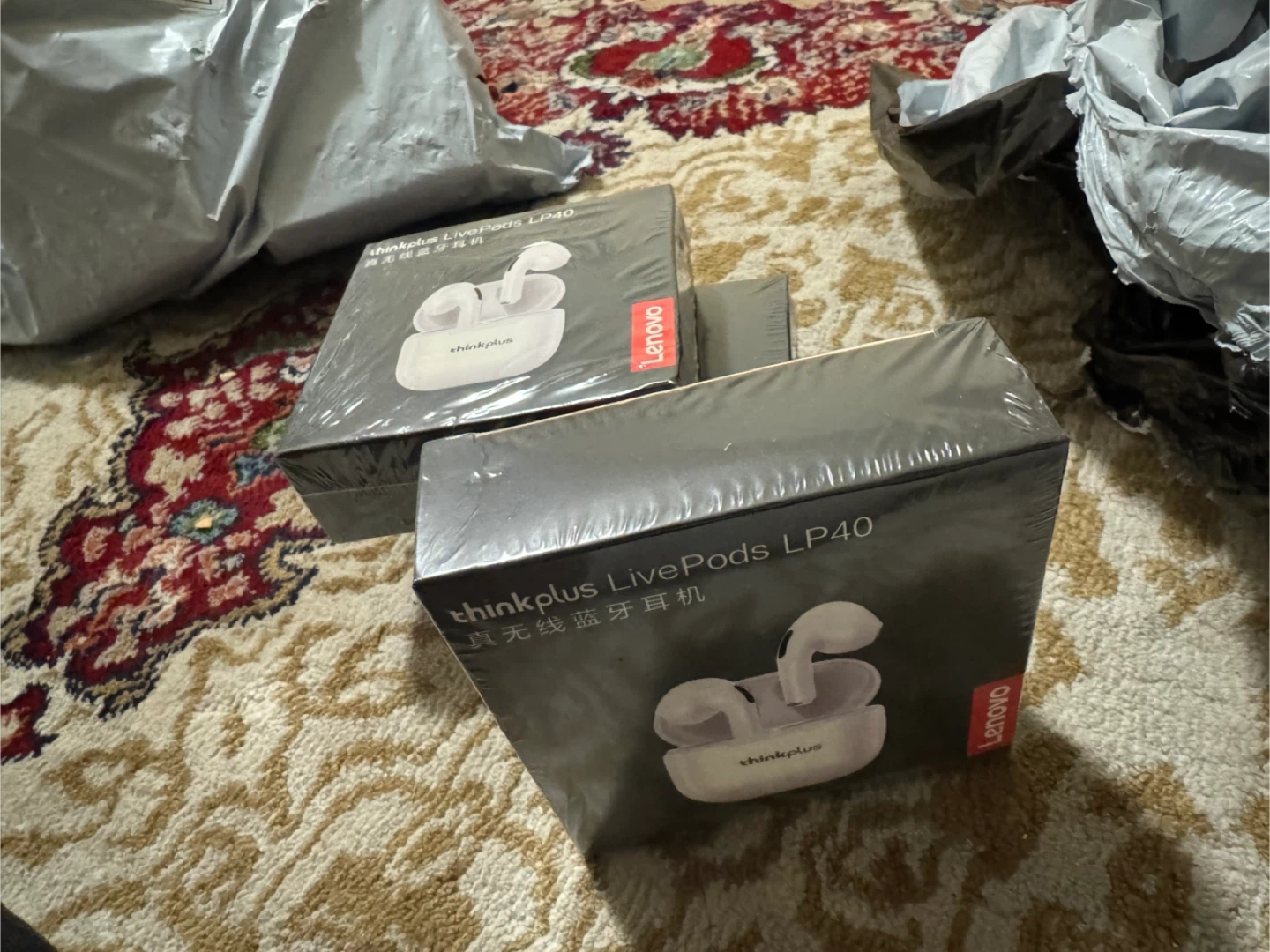 Lenovo ThinkPlus LivePods LP40 Wireless Earbuds
