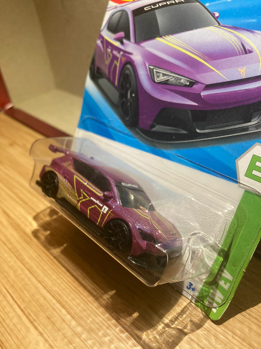 Hot Wheels / Cupra Eracer / Purple - photo 2