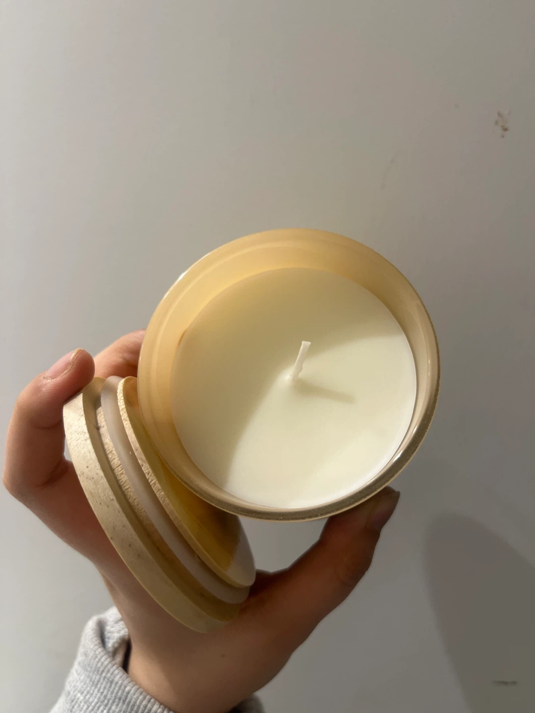 Homewares Frosted Jar Candle - Magnolia & Mulberry - photo 2