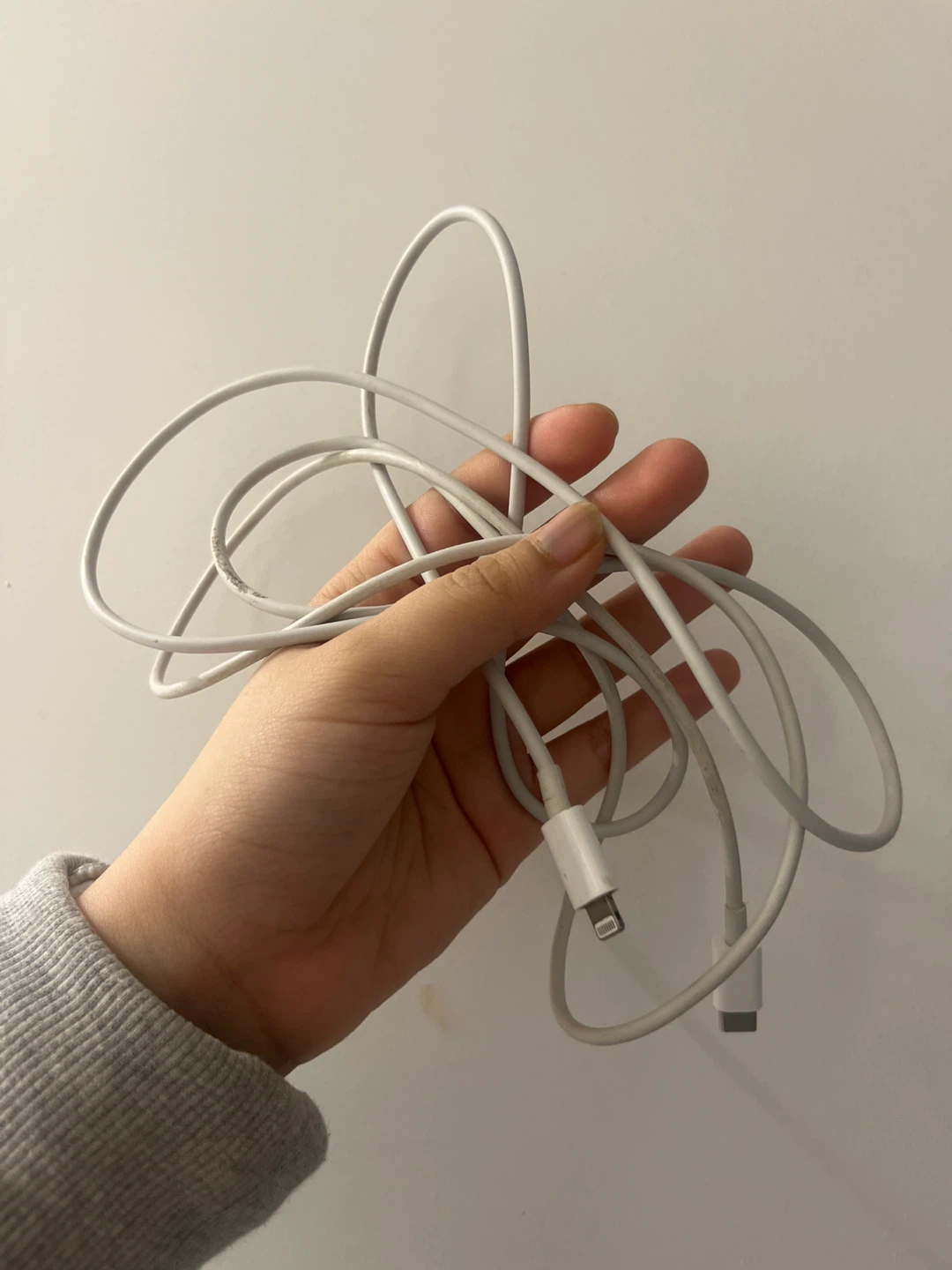 Apple Lightning to USB-C Cable - photo 2