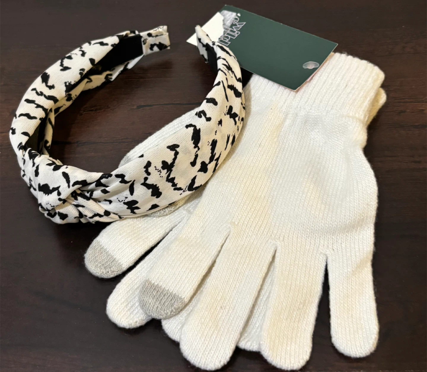 NEW-Wild Fable Gloves & Black/White Headband