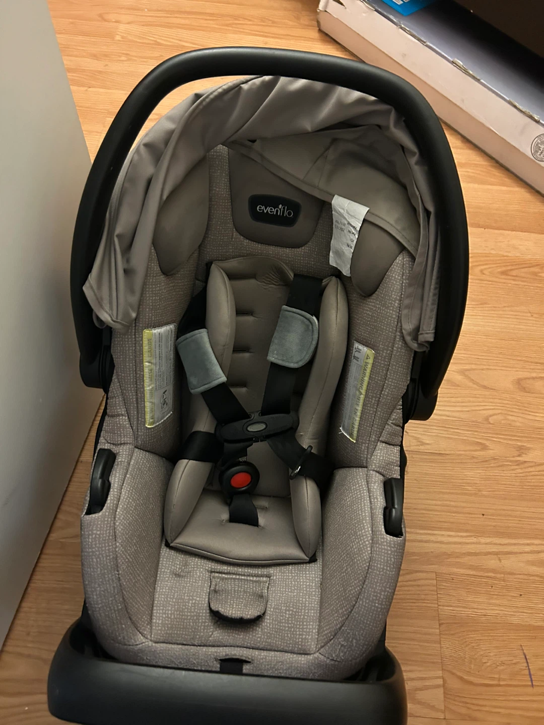 Evenflo Infant Car Seat with Base